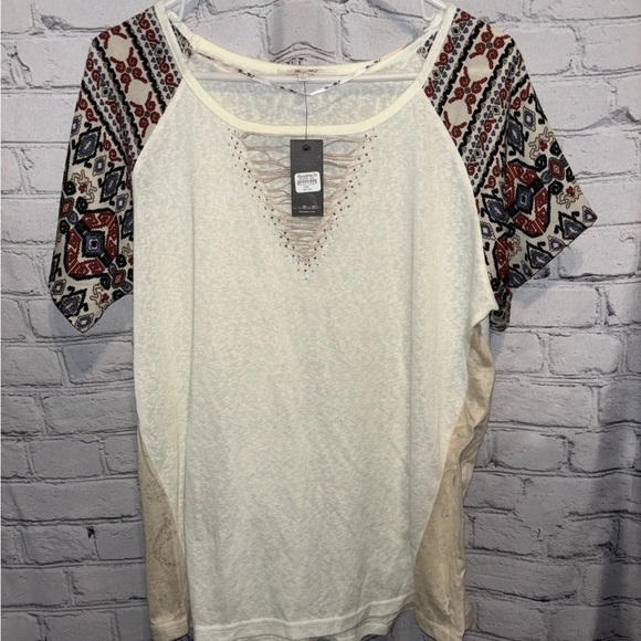 Miss Me Tops - Miss Me Aztec Embellished Top Shirt Blouse Cream Ivory Size Large Casual